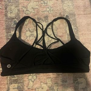 Lululemon sports bra